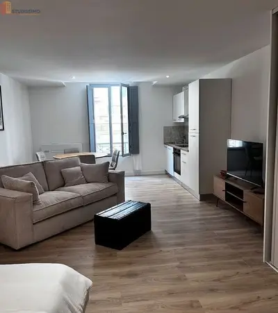 Studio à Béziers