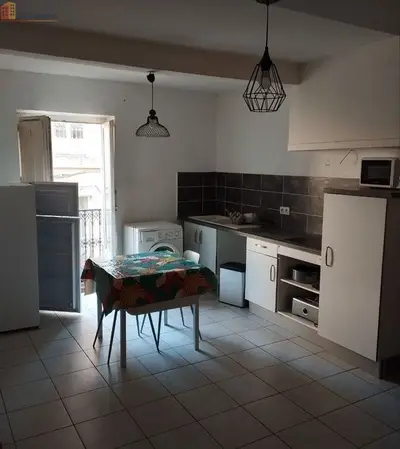 Studio à Béziers