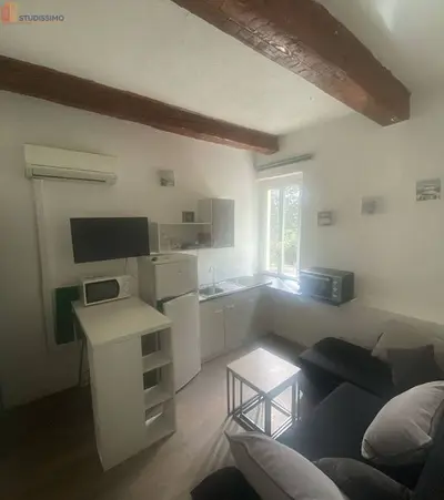 Studio à Béziers
