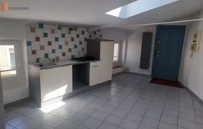 Studio à Roujan