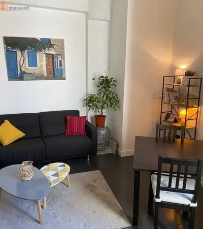 Studio à Poussan