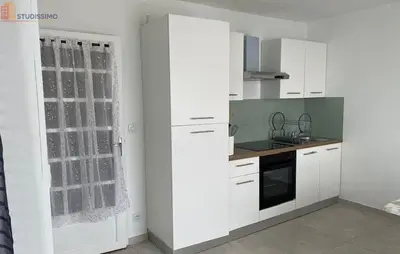 Studio à Béziers