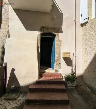 Studio à Montblanc