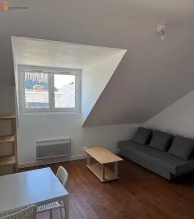 Studio à Saint-Aubin-d'Aubigné