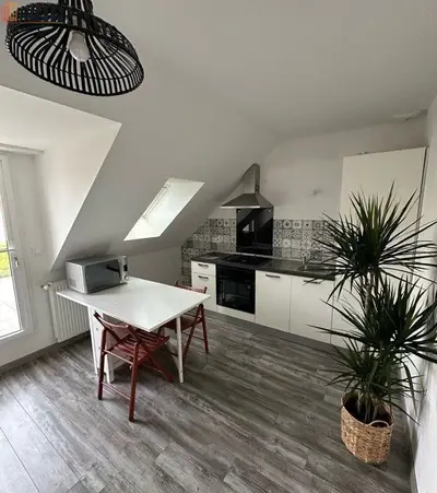 Studio à Montgermont