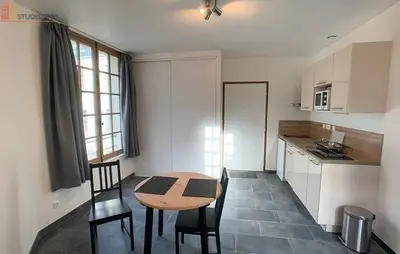Studio à Tours