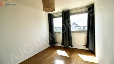 Studio à Tours