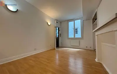 Studio à Tours