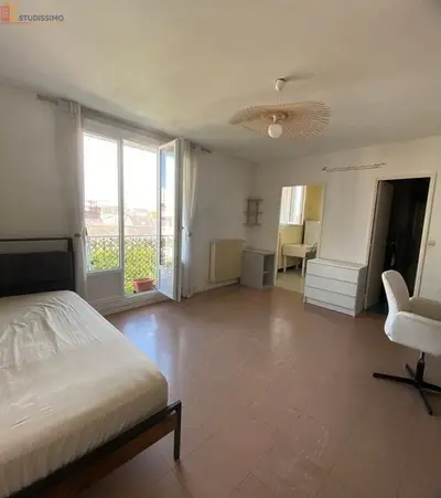 Studio à Tours