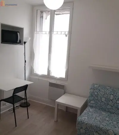 Studio à Tours