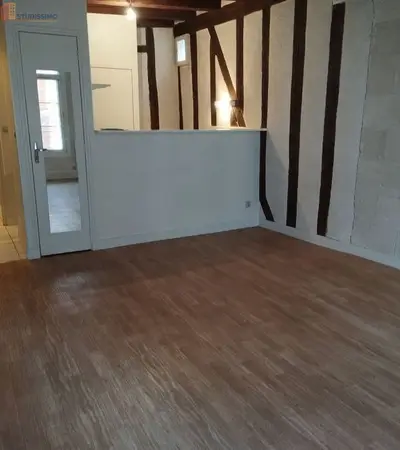 Studio à Tours