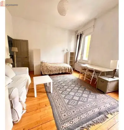 Studio à Tours