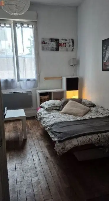 Studio à Tours