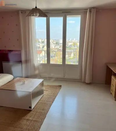Studio à La Riche