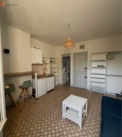 Studio à Tours