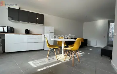 Studio à Bourgoin-Jallieu