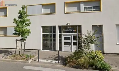 Studio à Fontaine