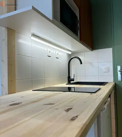 Studio à Fontaine
