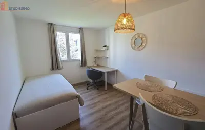 Studio à Gières