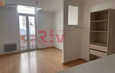 Studio à Beaurepaire