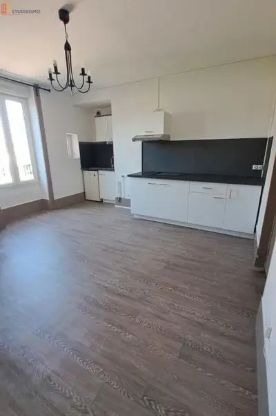 Studio à Lons-le-Saunier