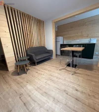 Studio à Poligny