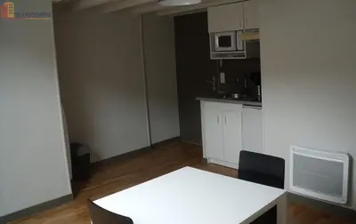 Studio à Poligny