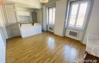 Studio à Saint-Étienne