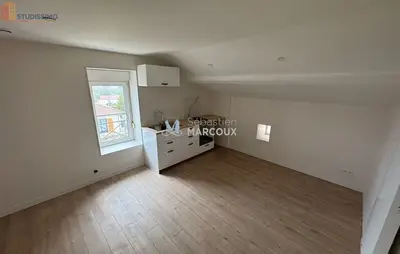 Studio à Savigneux