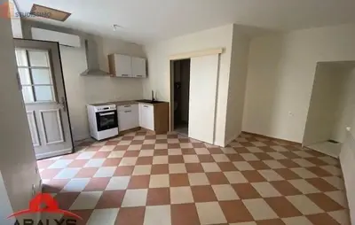 Studio à Lay
