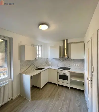 Studio à Roanne