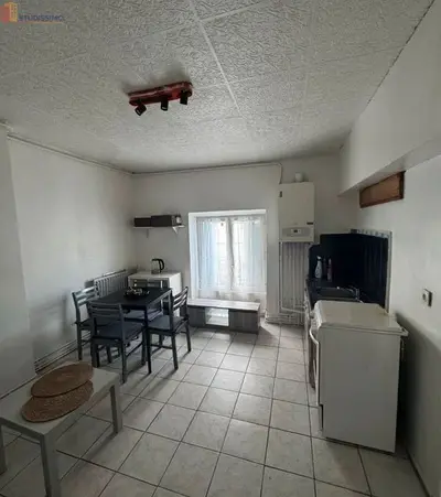 Studio à Saint-Priest-en-Jarez