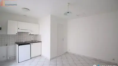 Studio à Fleury-les-Aubrais
