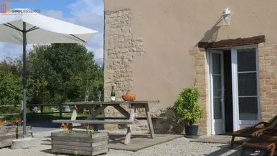 Studio à Terre-et-Marais