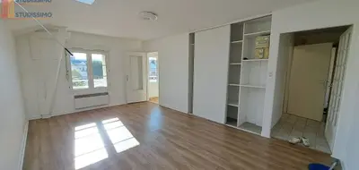 Studio à Reims