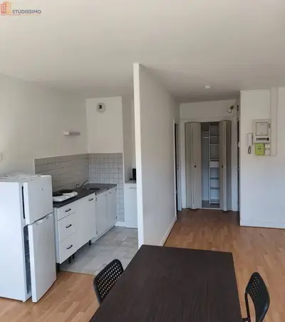Studio à Reims