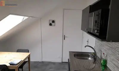 Studio à Reims