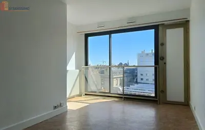 Studio à Reims