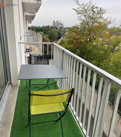 Studio à Reims