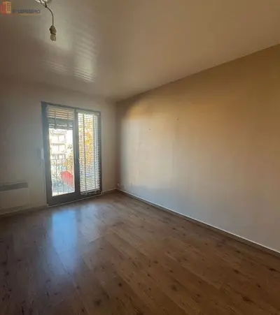 Studio à Reims