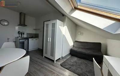 Studio à Reims