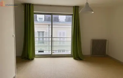 Studio à Reims