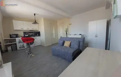 Studio à Reims