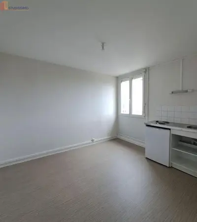 Studio à Reims