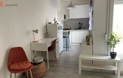 Studio à Reims