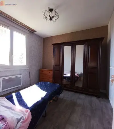 Studio à Reims