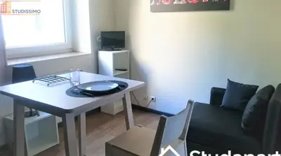 Studio à Reims