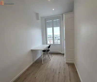 Studio à Reims