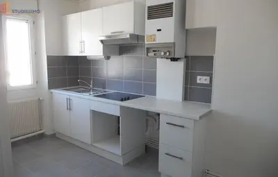 Studio à Reims