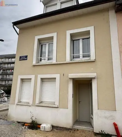 Studio à Reims